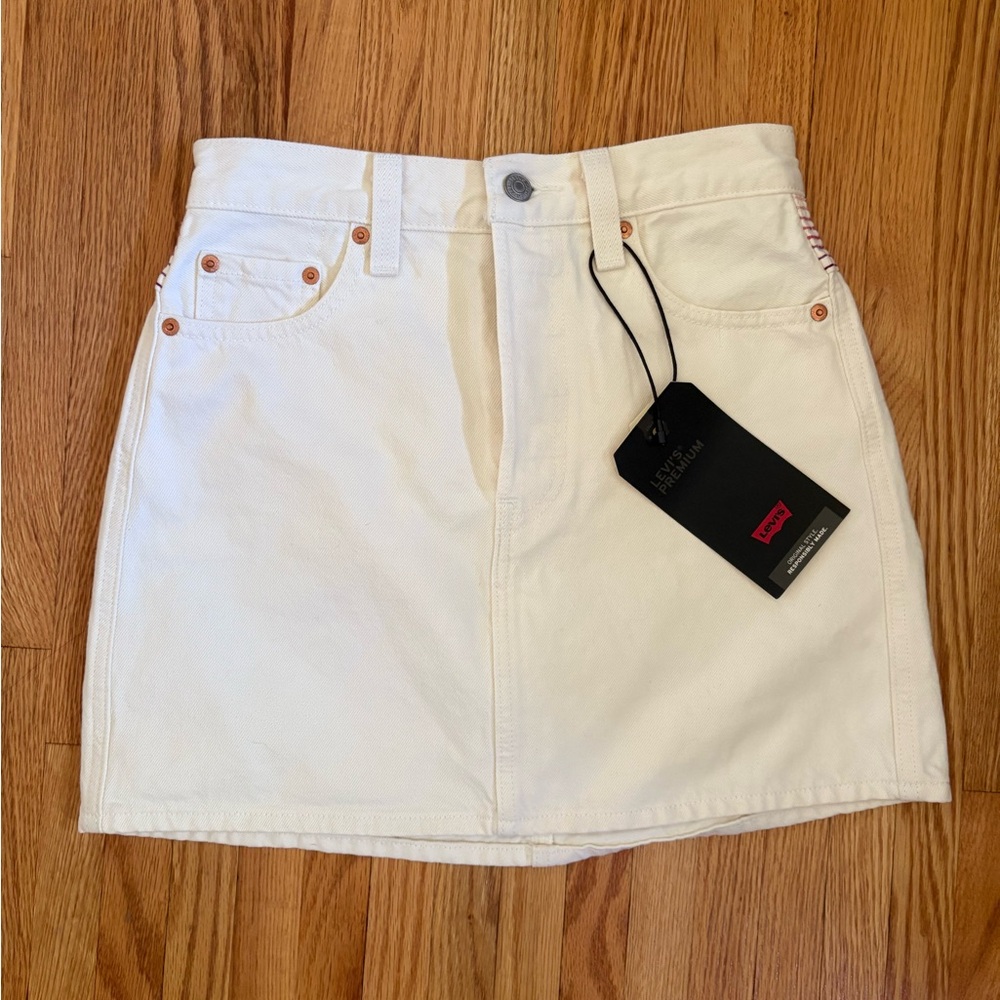 Levi's White Skirt with Purple Stripes
